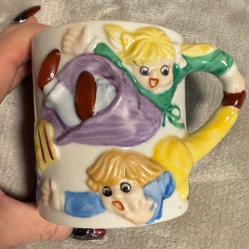 J.S.N.Y. Jeffrey Snyder Jack and Jill Ceramic Mug 3D Embossed Raised